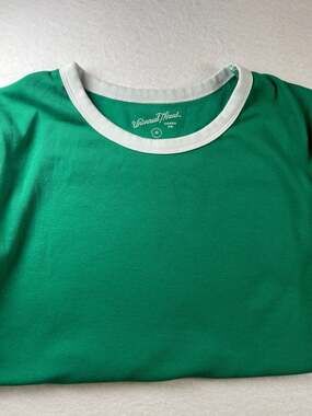 Universal Thread Goods Co. Green Ringer T-Shirt Size XS  Retro 90s VTG